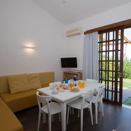 Club Del Sole Desenzano Boutique Resort-3